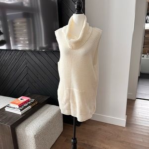 VINCE CAMUTO TOP FOR WOMEN